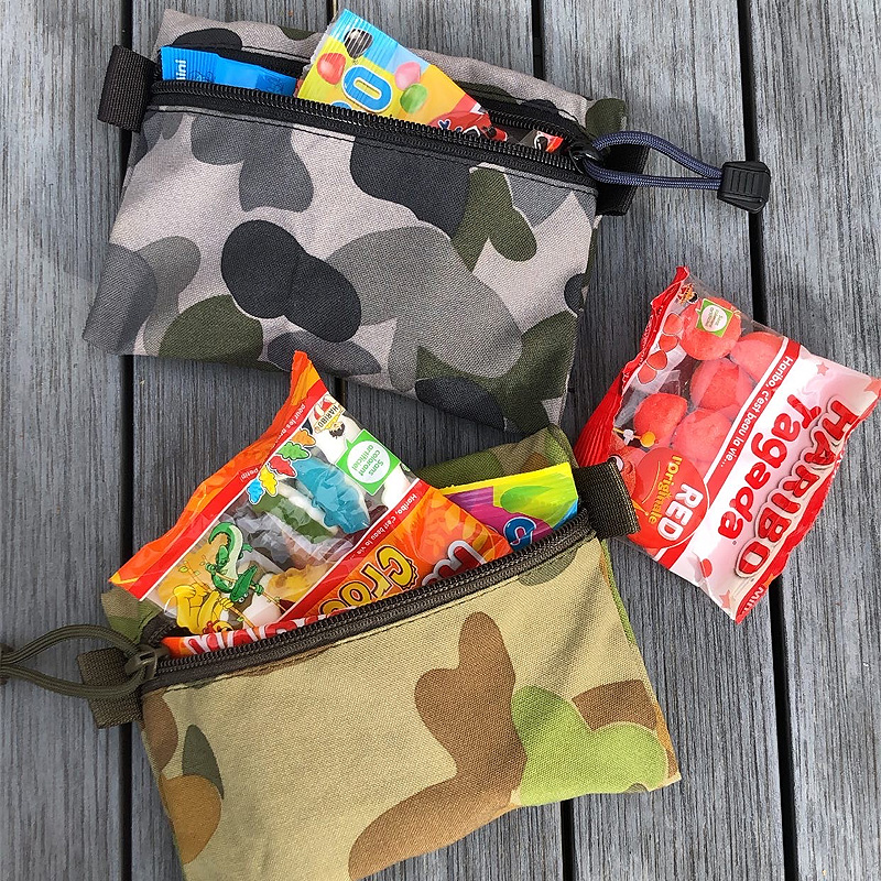M pouch on velcro