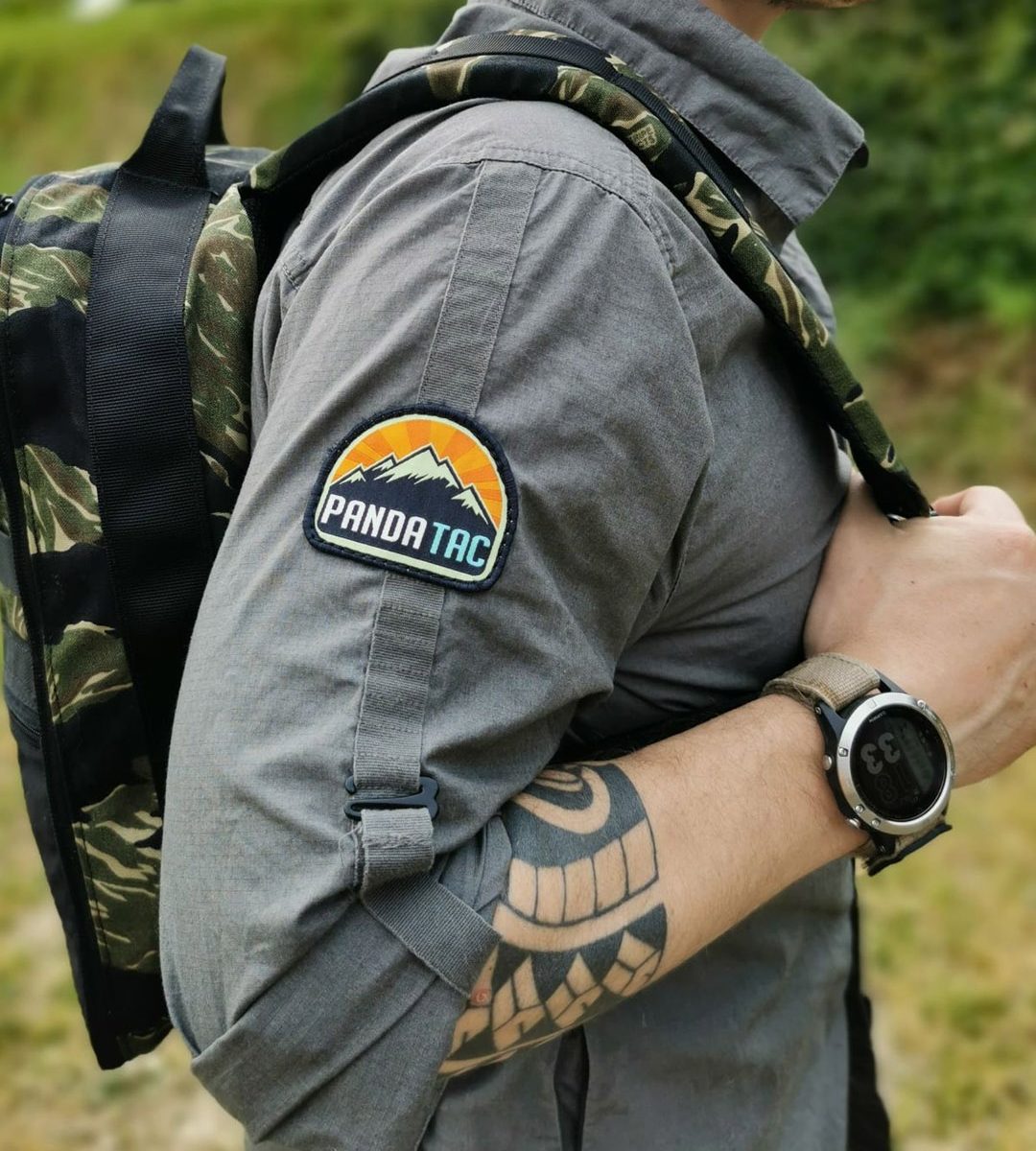Embroidered patch to sew