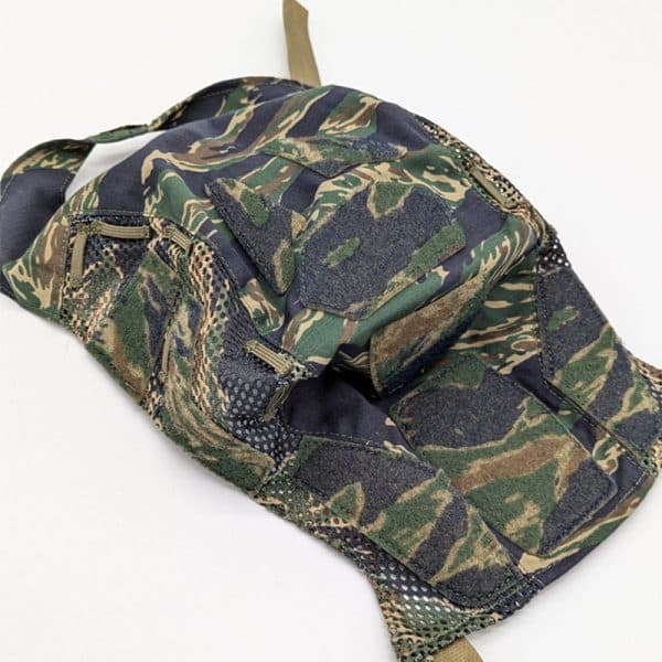 Helmet cover - Image 6